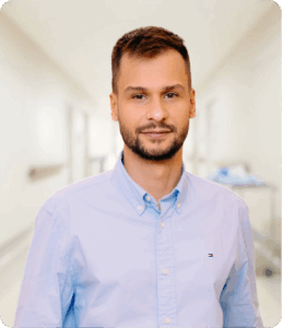 Николашин Александр Олегович